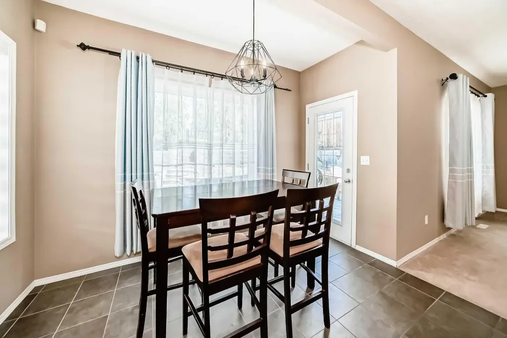 73 Royal Birch Way NW Calgary AB T3G 5X8