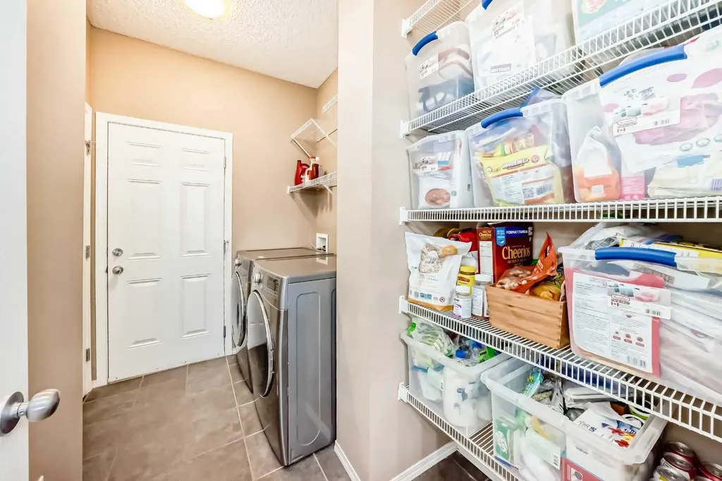 73 Royal Birch Way NW Calgary AB T3G 5X8
