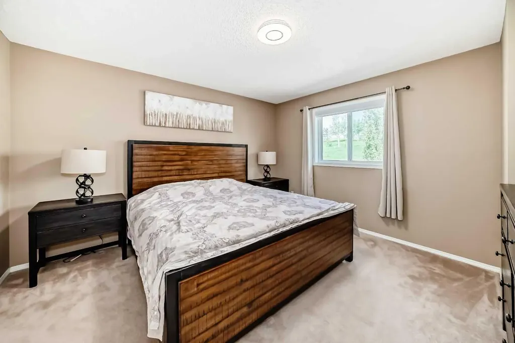 73 Royal Birch Way NW Calgary AB T3G 5X8