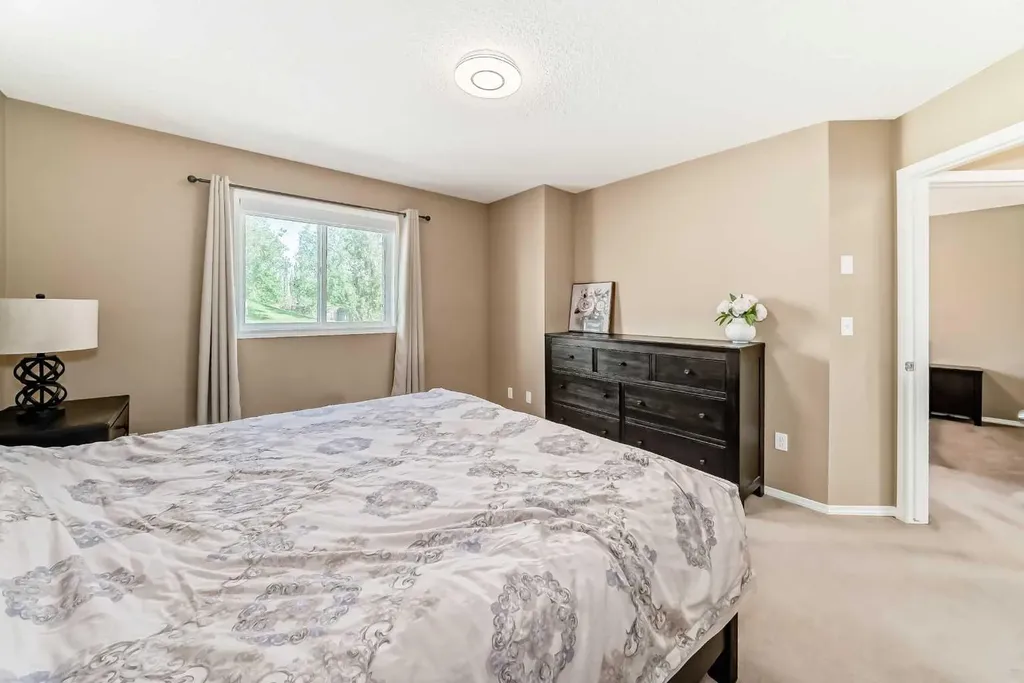 73 Royal Birch Way NW Calgary AB T3G 5X8