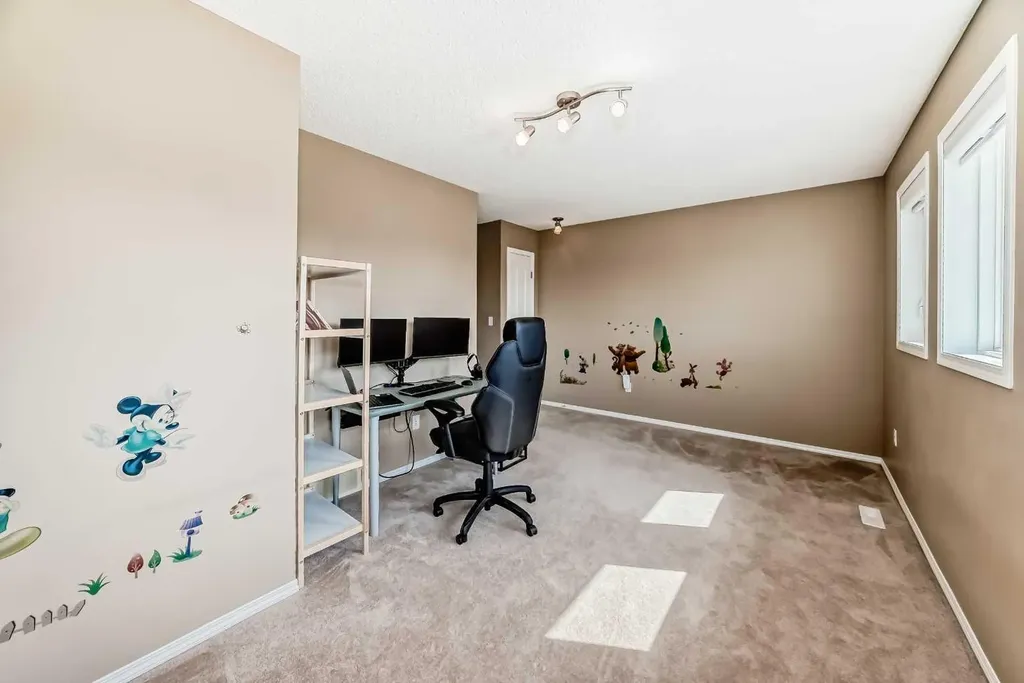 73 Royal Birch Way NW Calgary AB T3G 5X8