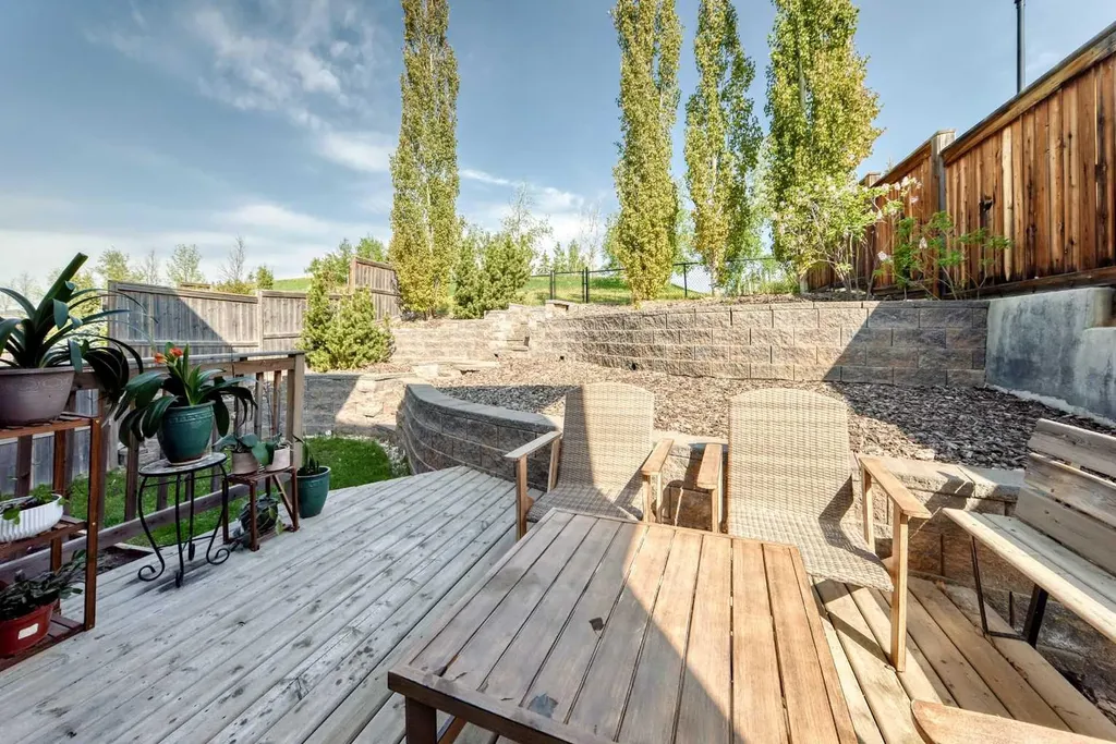 73 Royal Birch Way NW Calgary AB T3G 5X8