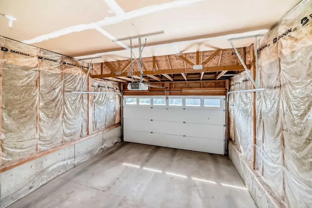 73 Royal Birch Way NW Calgary AB T3G 5X8