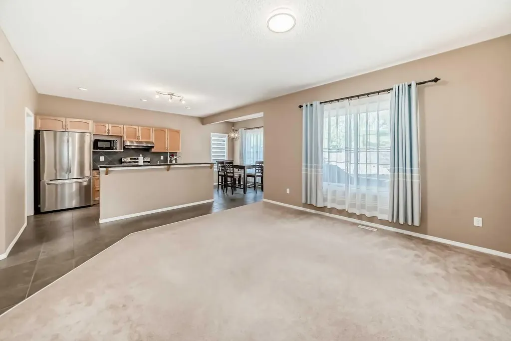 73 Royal Birch Way NW Calgary AB T3G 5X8