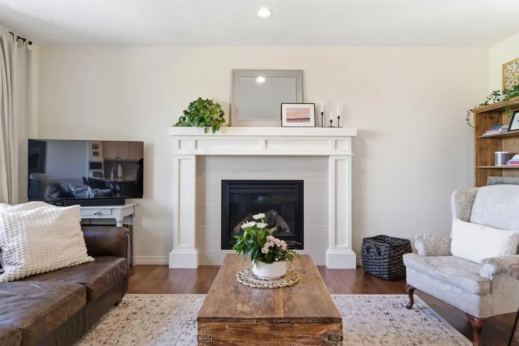 147 Chaparral Valley Way SE Calgary AB T2X 0W1