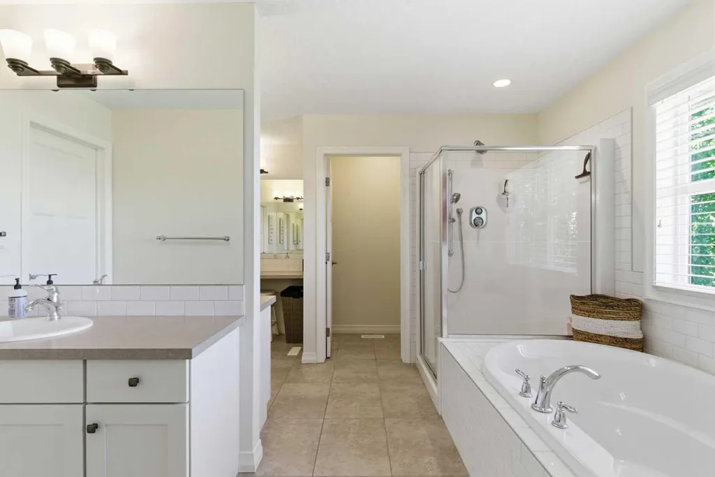 147 Chaparral Valley Way SE Calgary AB T2X 0W1