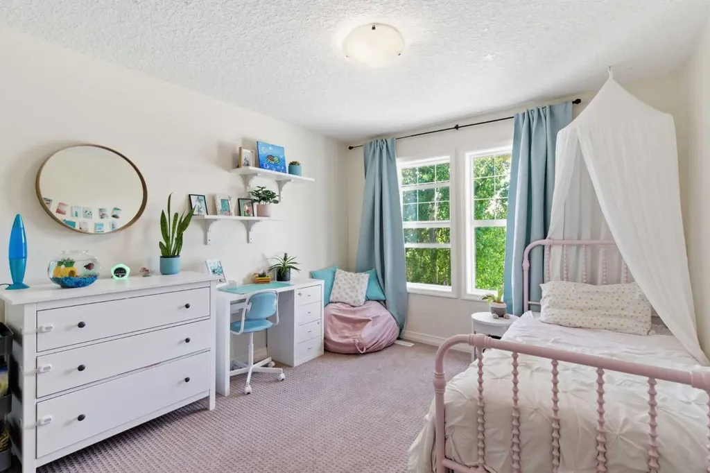 147 Chaparral Valley Way SE Calgary AB T2X 0W1