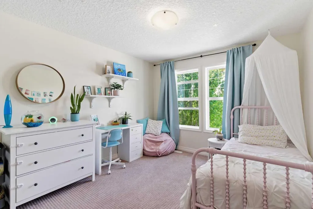 147 Chaparral Valley Way SE Calgary AB T2X 0W1