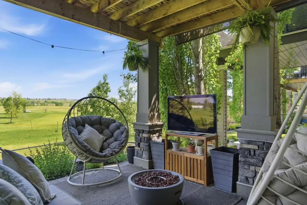 147 Chaparral Valley Way SE Calgary AB T2X 0W1