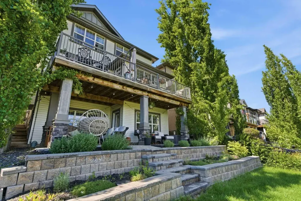 147 Chaparral Valley Way SE Calgary AB T2X 0W1