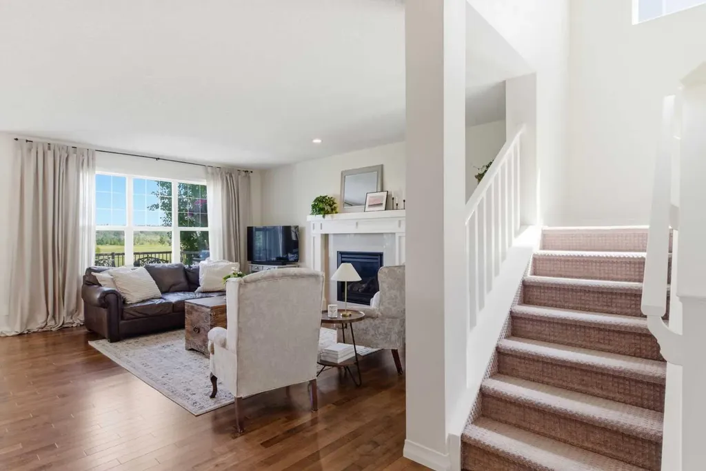 147 Chaparral Valley Way SE Calgary AB T2X 0W1