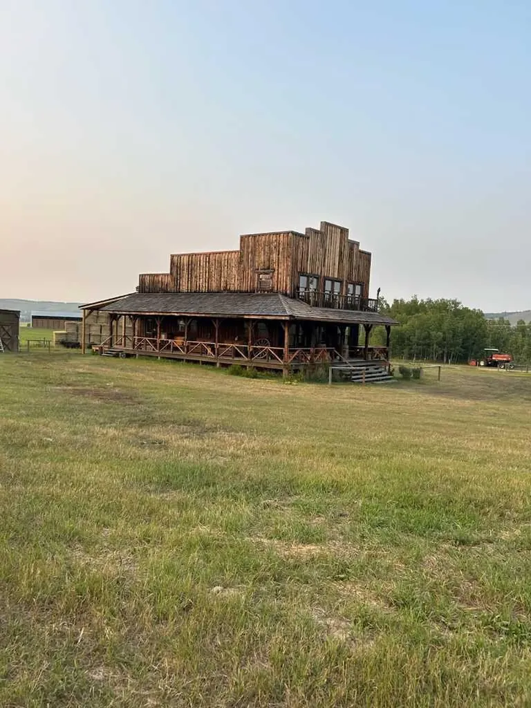 394 Avenue West Rural Foothills County AB T0L2A0