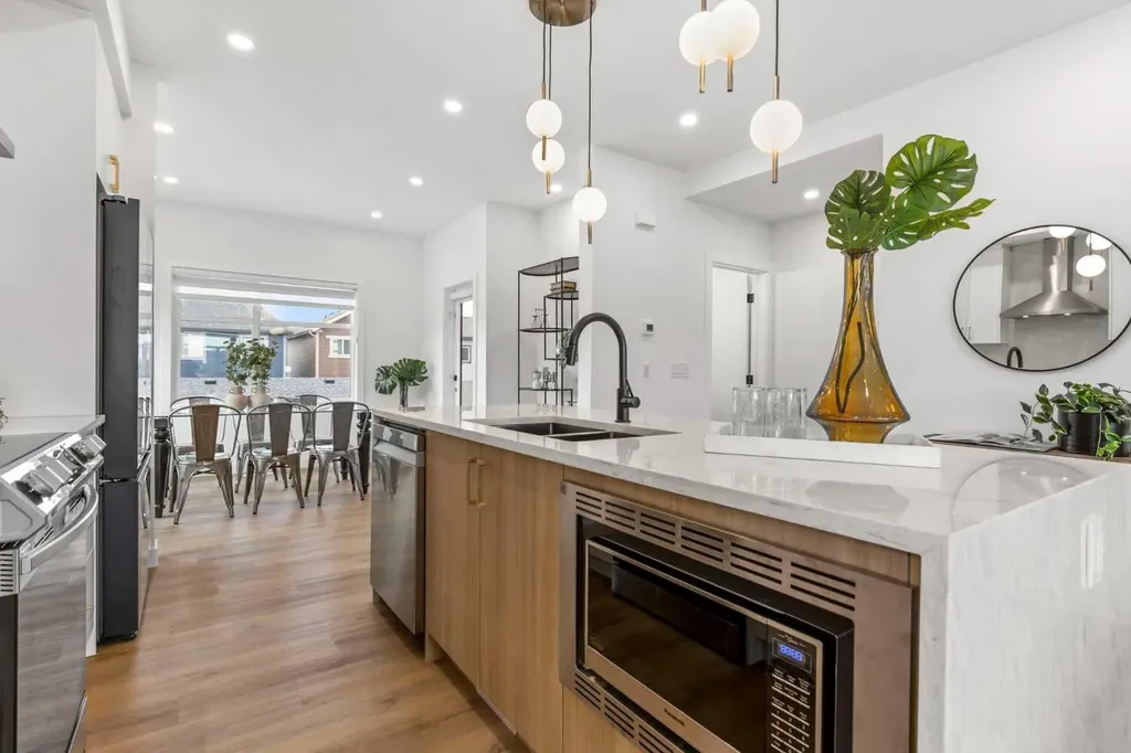 200 Belvedere Boulevard SE Calgary AB T1X 0L5