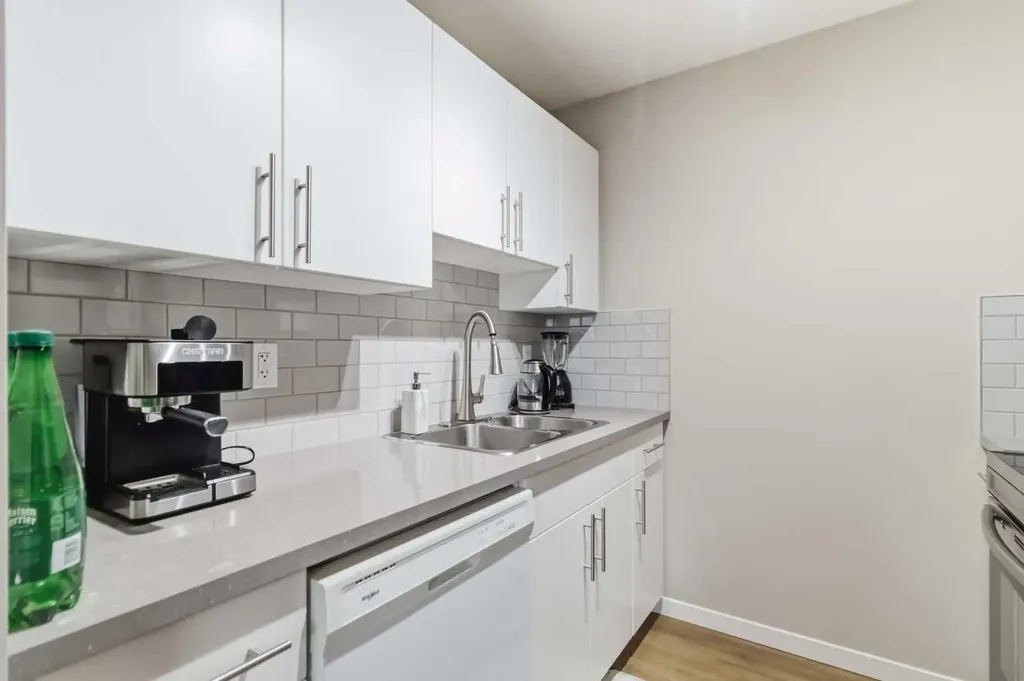 201 Abasand Drive Fort Mcmurray AB T9J 1A3