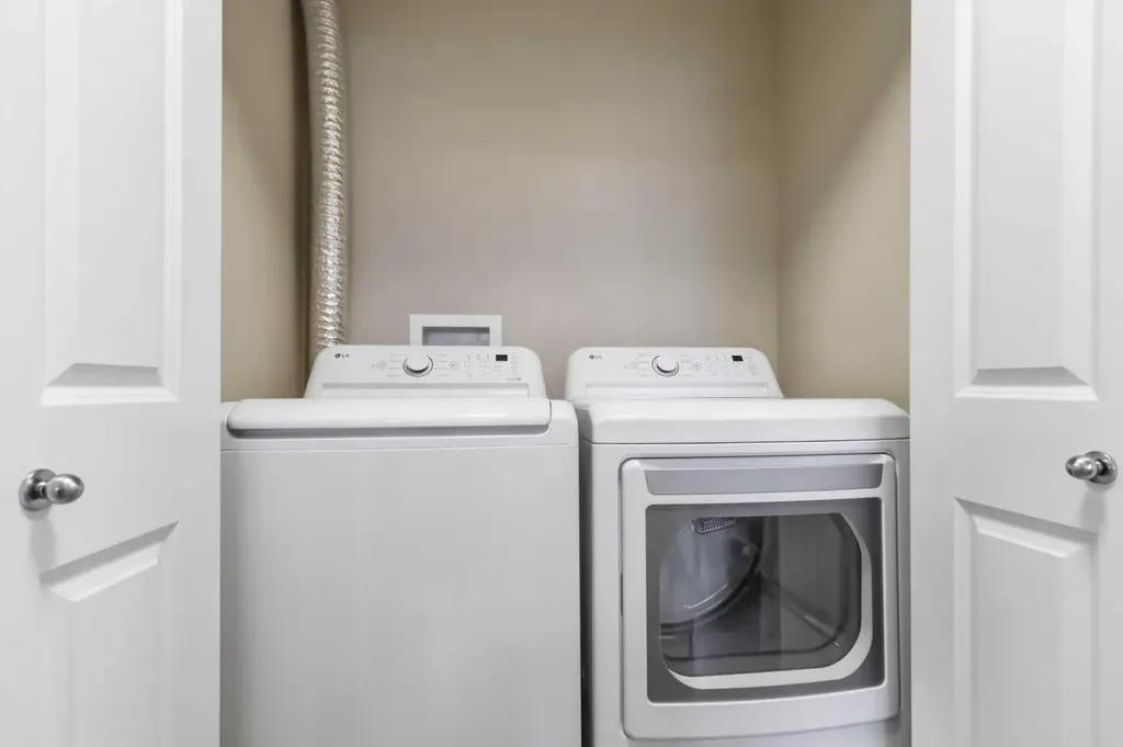 201 Abasand Drive Fort Mcmurray AB T9J 1A3
