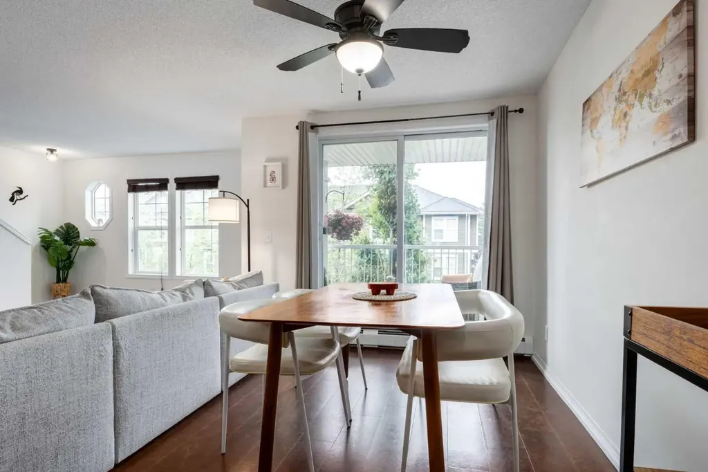 26 Auburn Bay Common SE Calgary AB T3M 0M3