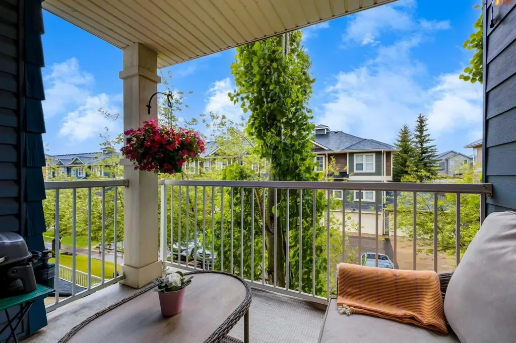 26 Auburn Bay Common SE Calgary AB T3M 0M3