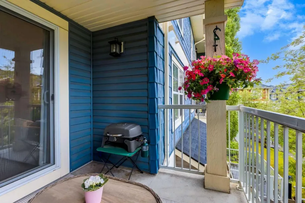 26 Auburn Bay Common SE Calgary AB T3M 0M3