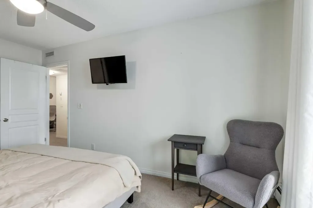 26 Auburn Bay Common SE Calgary AB T3M 0M3