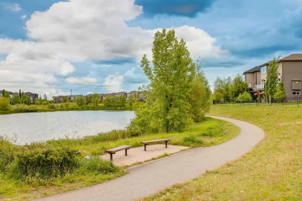 26 Auburn Bay Common SE Calgary AB T3M 0M3