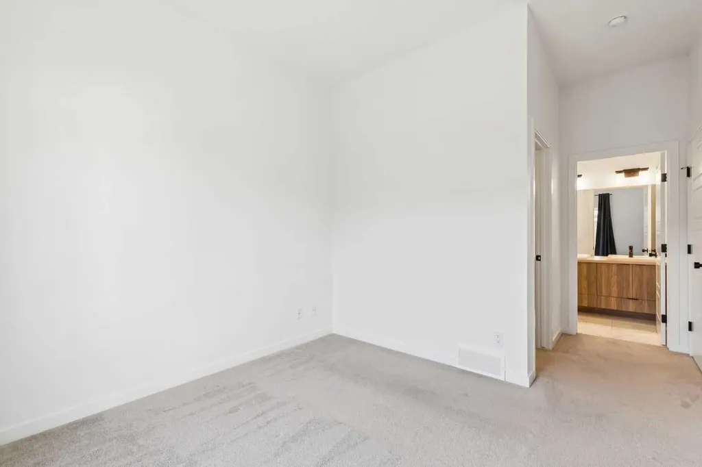 146 Walgrove Common SE Calgary AB T4X 4C2