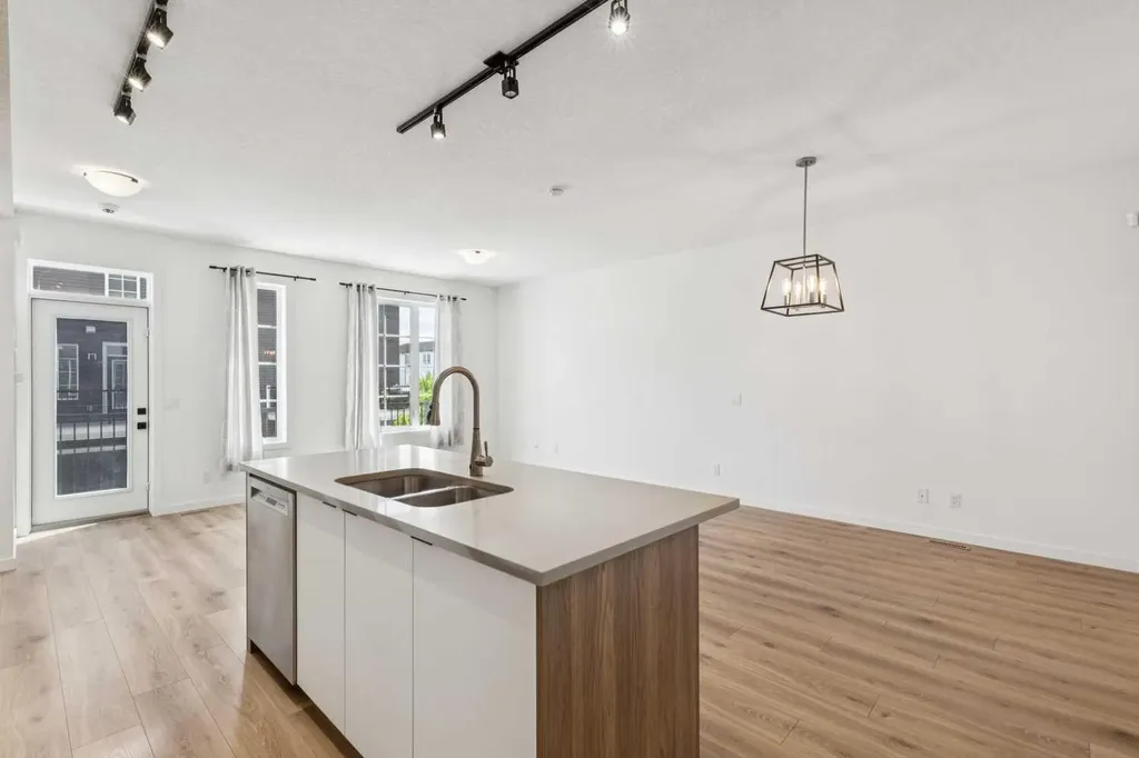146 Walgrove Common SE Calgary AB T4X 4C2