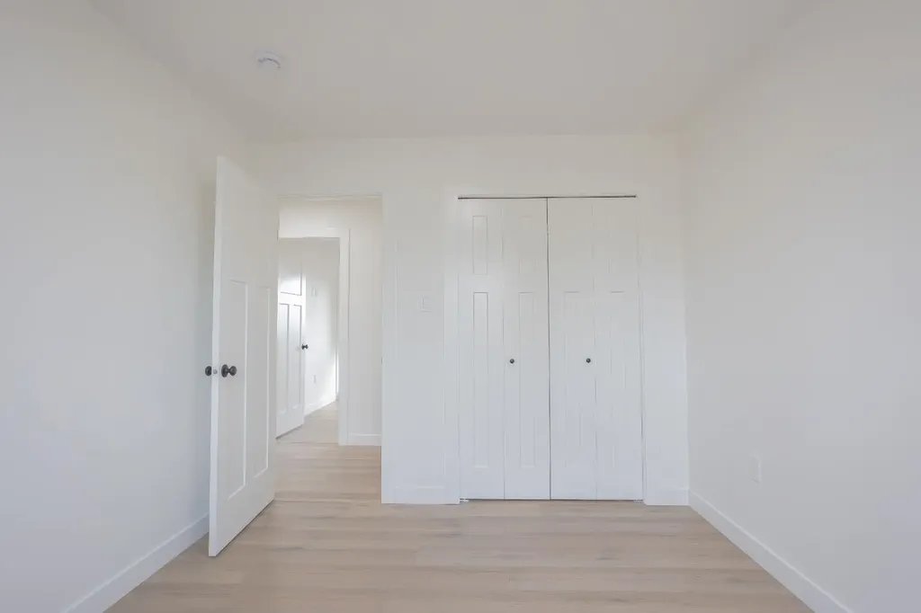 1029 7 Avenue Wainwright AB T9W 1H3