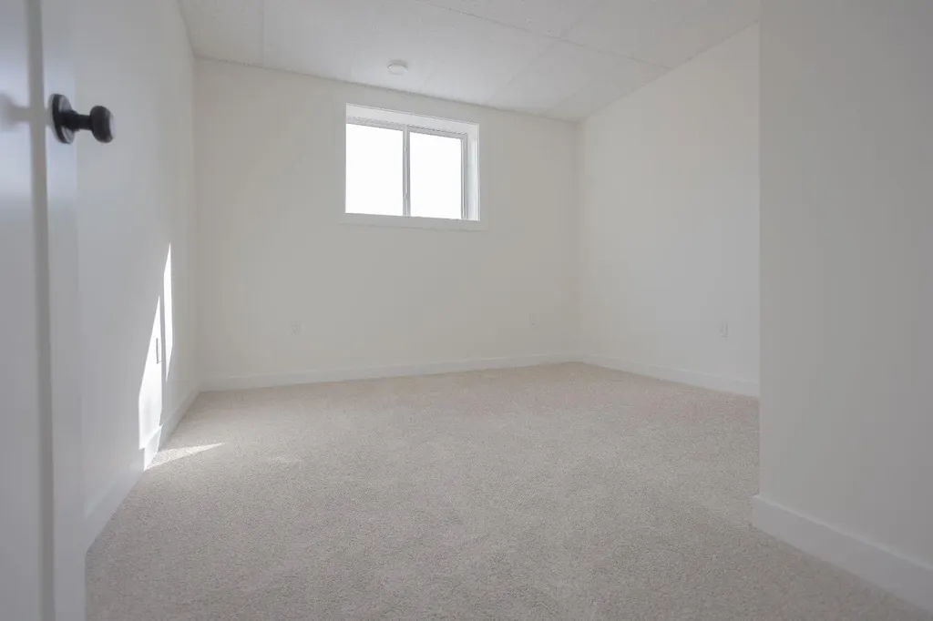 1029 7 Avenue Wainwright AB T9W 1H3