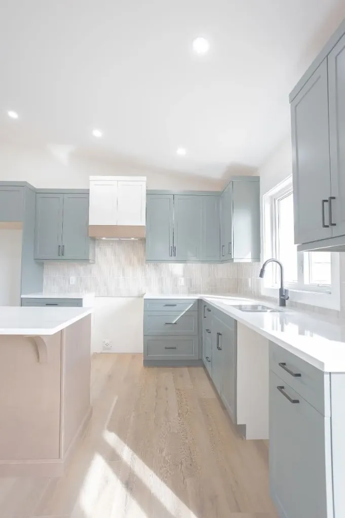 1029 7 Avenue Wainwright AB T9W 1H3