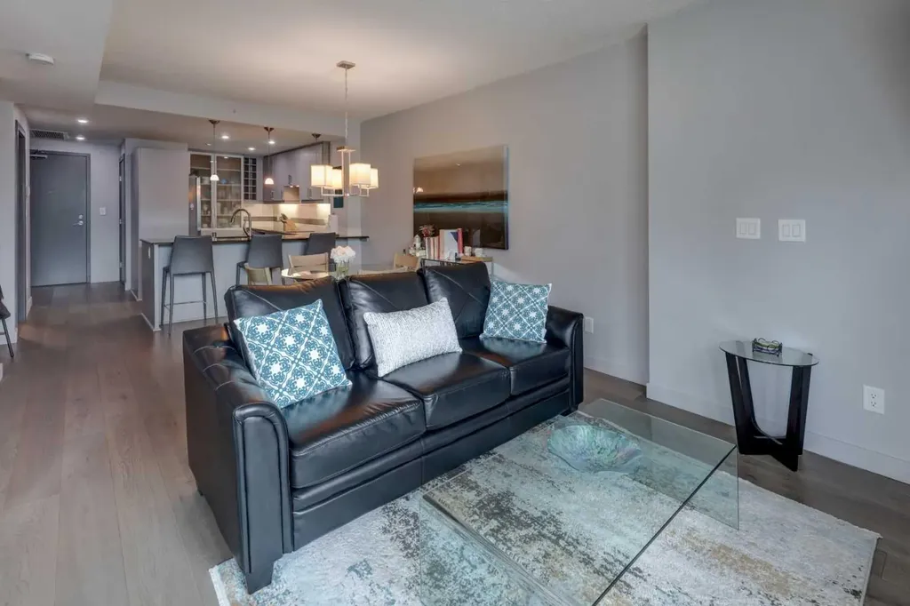 888 4 Avenue SW Calgary AB T2P0V2