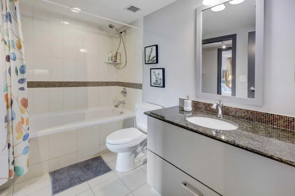 888 4 Avenue SW Calgary AB T2P0V2