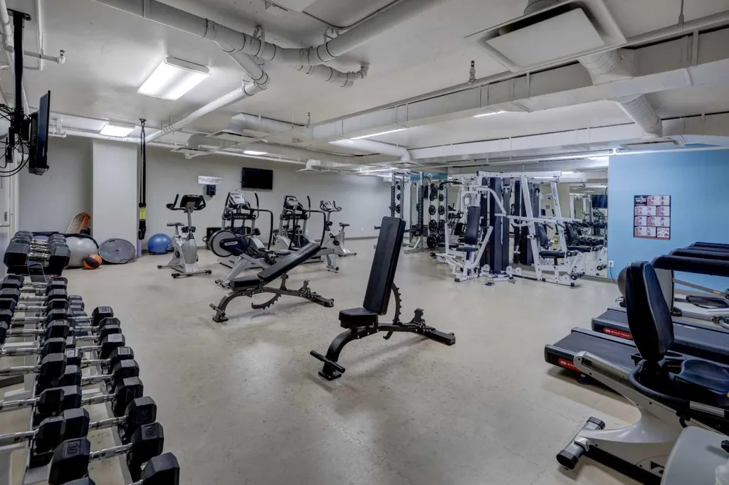 888 4 Avenue SW Calgary AB T2P0V2