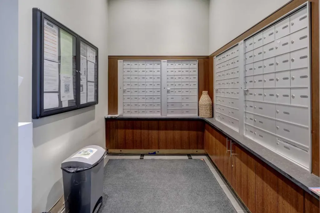 888 4 Avenue SW Calgary AB T2P0V2