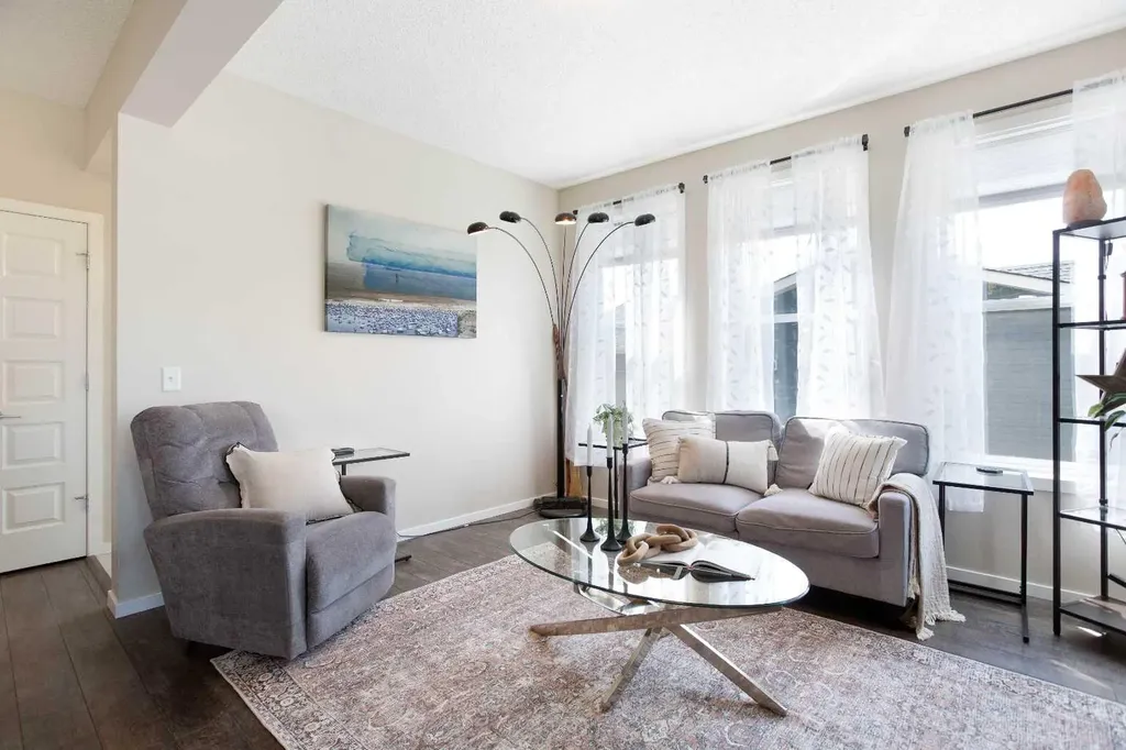 1765 Baywater Road SW Airdrie AB T4B 3V3