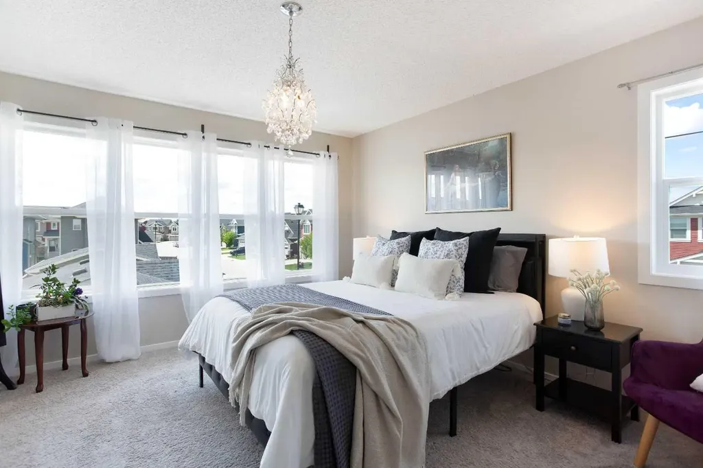 1765 Baywater Road SW Airdrie AB T4B 3V3