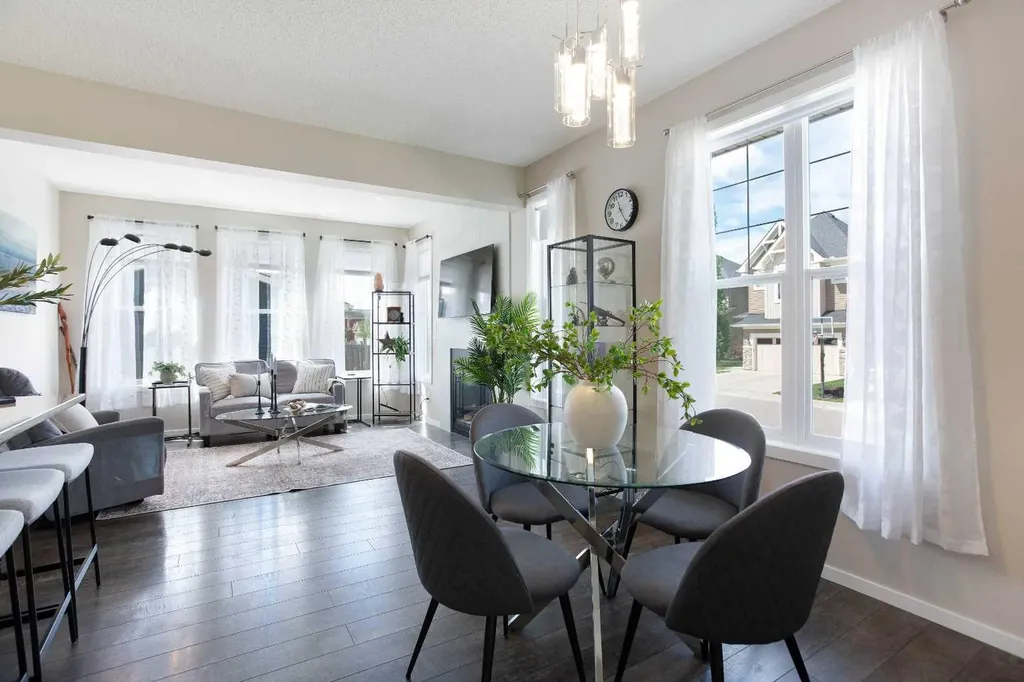 1765 Baywater Road SW Airdrie AB T4B 3V3