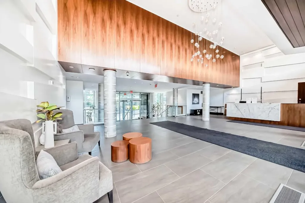 1025 5 Avenue SW Calgary AB T2P 1N4