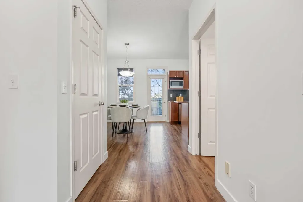 29 Springborough Boulevard SW Calgary AB T2H 5V7