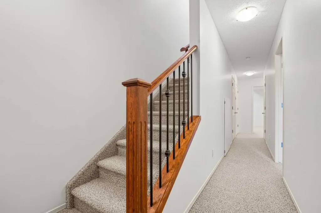 29 Springborough Boulevard SW Calgary AB T2H 5V7