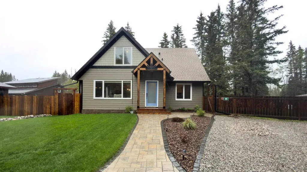 15 Echlin Court Bragg Creek AB T0L0K0