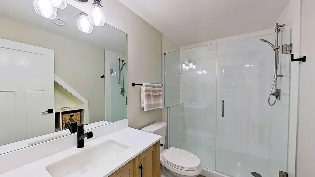 15 Echlin Court Bragg Creek AB T0L0K0