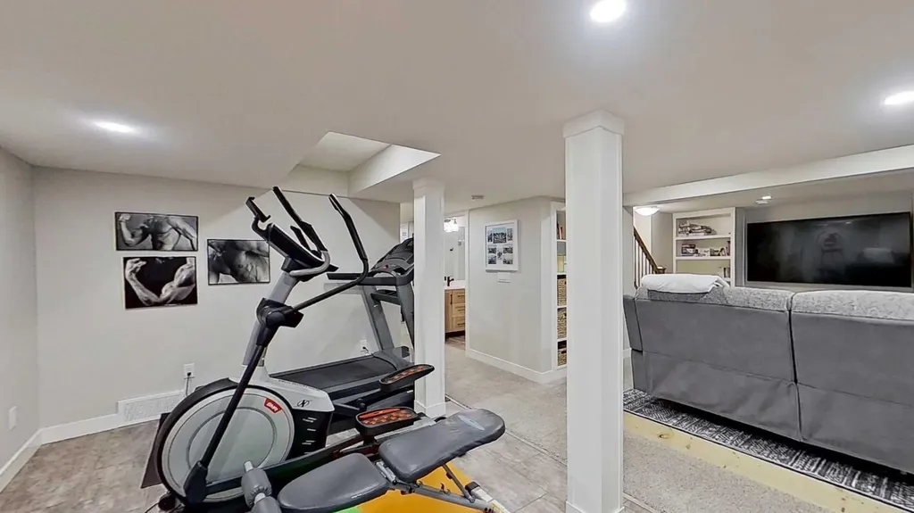 15 Echlin Court Bragg Creek AB T0L0K0