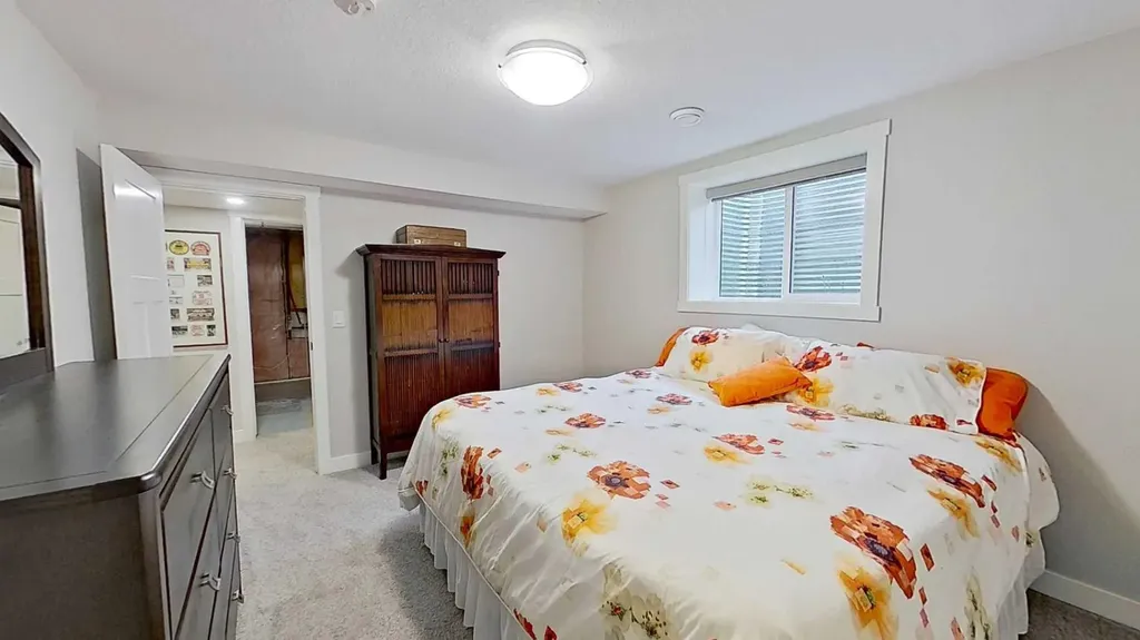 15 Echlin Court Bragg Creek AB T0L0K0
