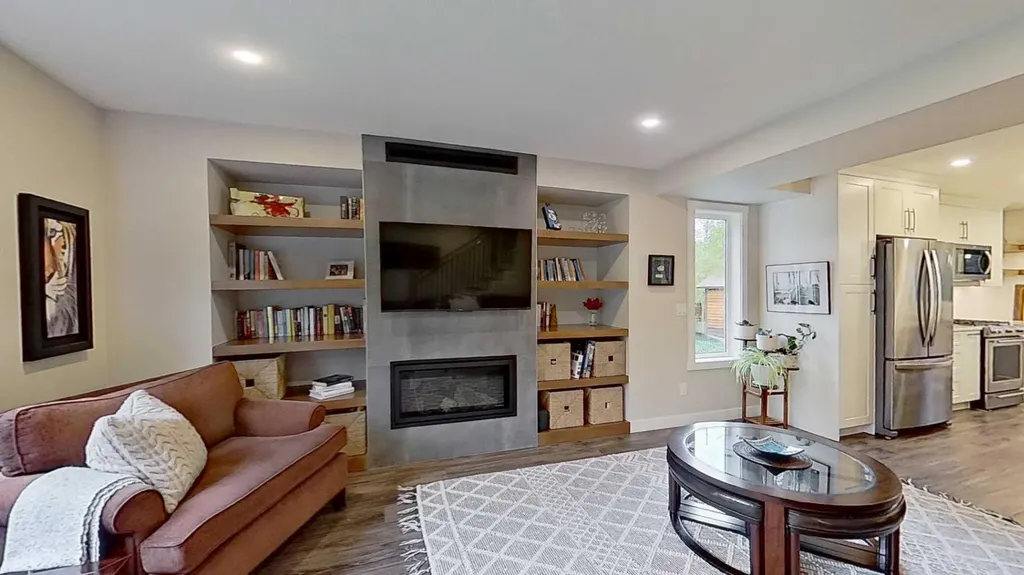 15 Echlin Court Bragg Creek AB T0L0K0