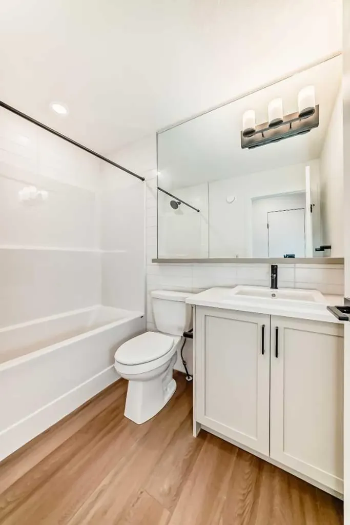 103 Osprey Hill Point SW Calgary AB T3B 6R9