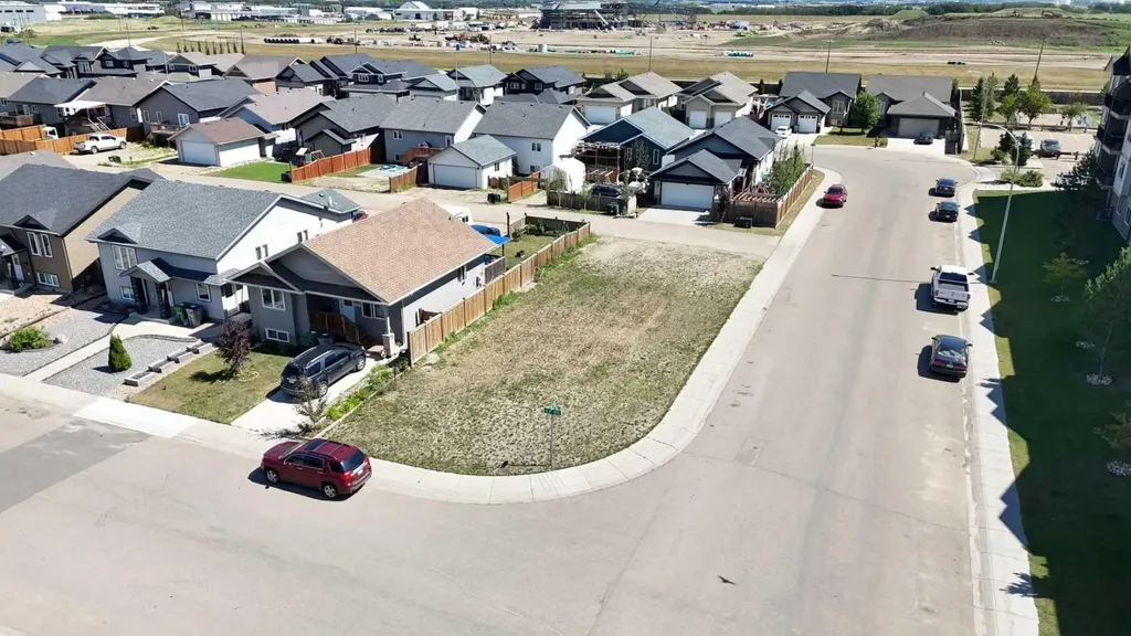 3701 41a Avenue Lloydminster SK S9V 1V8