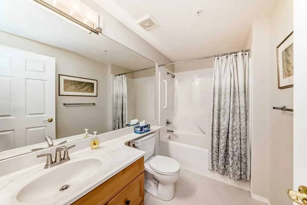 223 Tuscany Springs Boulevard NW Calgary AB T3L 2M2
