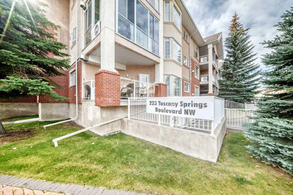 223 Tuscany Springs Boulevard NW Calgary AB T3L 2M2