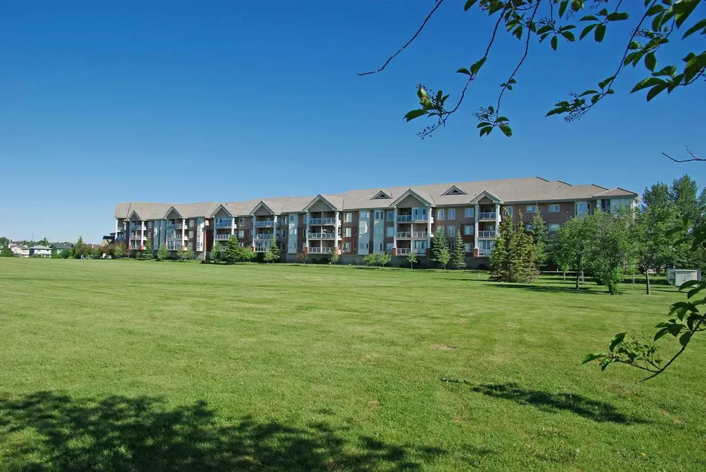223 Tuscany Springs Boulevard NW Calgary AB T3L 2M2