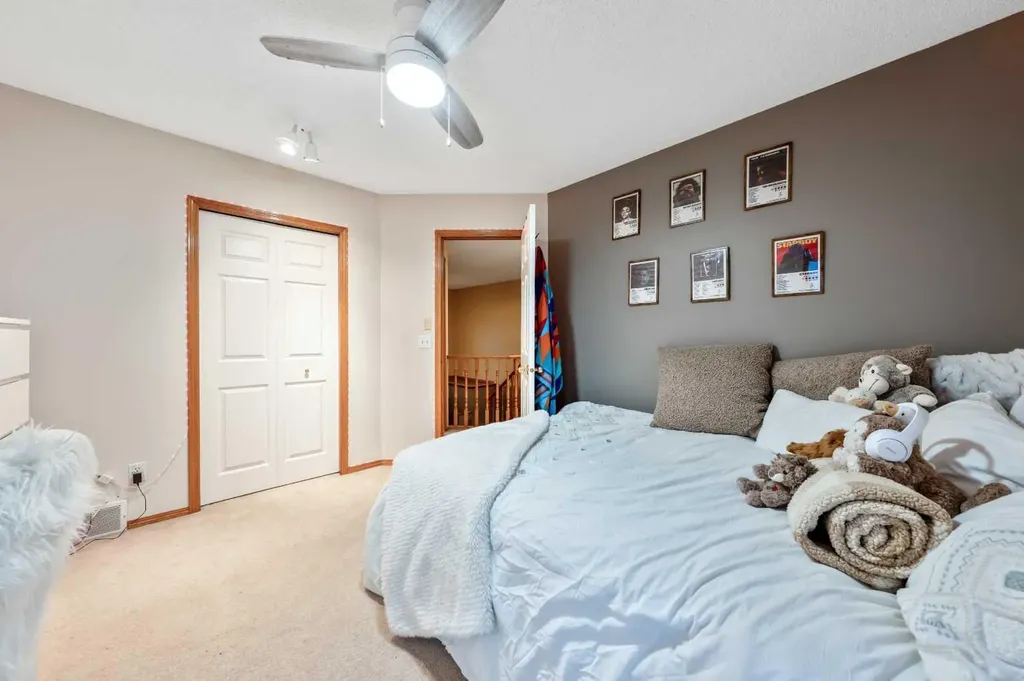 46 4 Street NE Langdon AB T0J 1X1